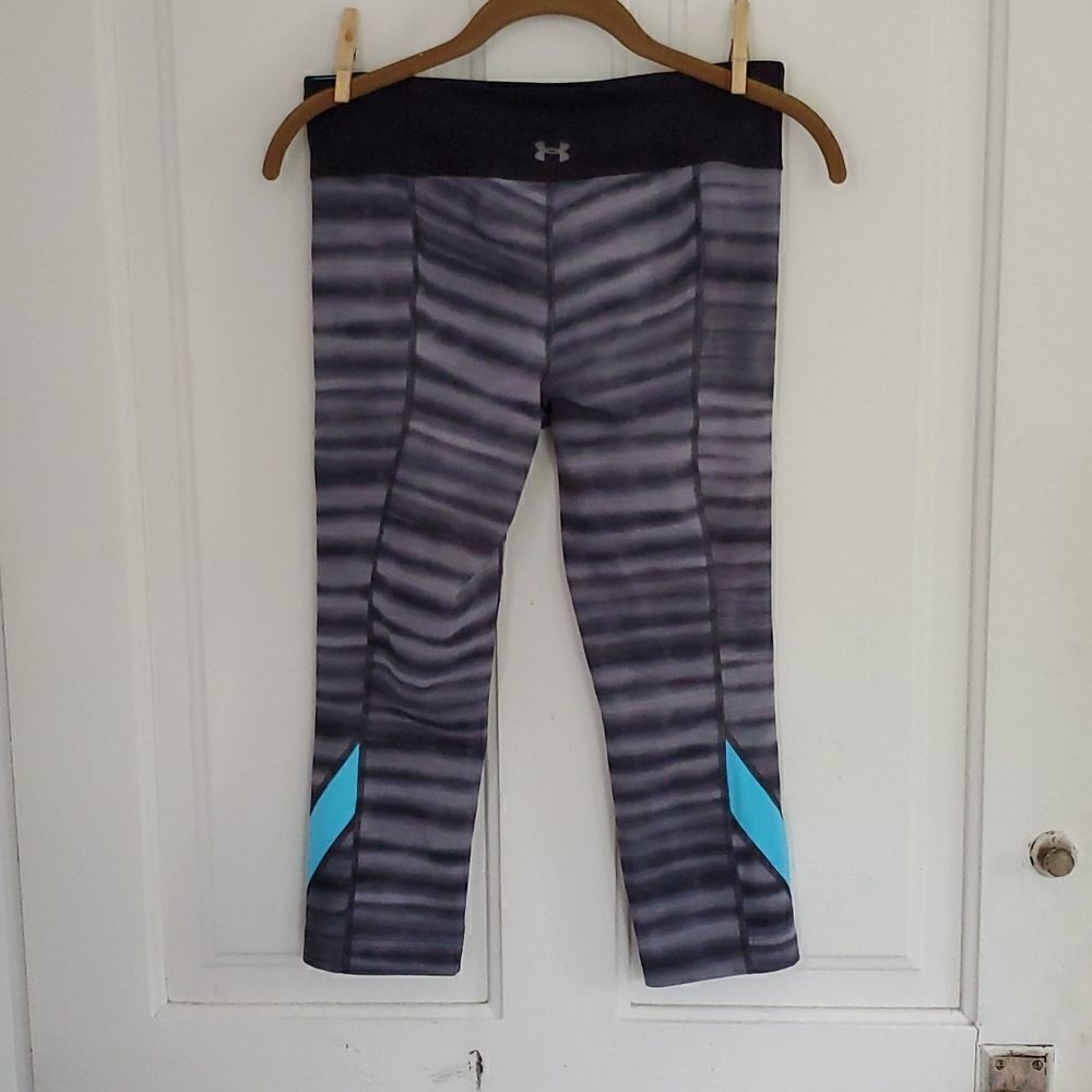 Under Armour All Season Gear Cropped Leggings - Picture 5 of 7